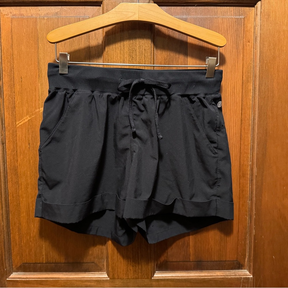 Zella Black Athletic Shorts with Elastic Waistband